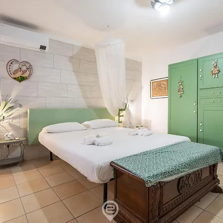 Estay - Foxi Serenity - Exclusive